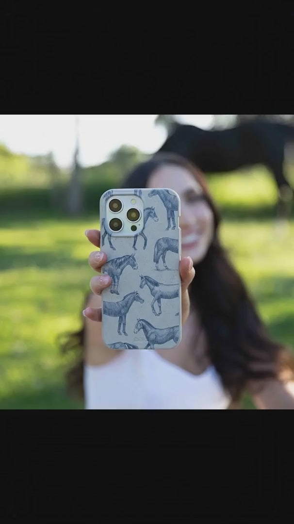 London Fog Vintage Gallop iPhone 15 Pro Case - Product video demonstration